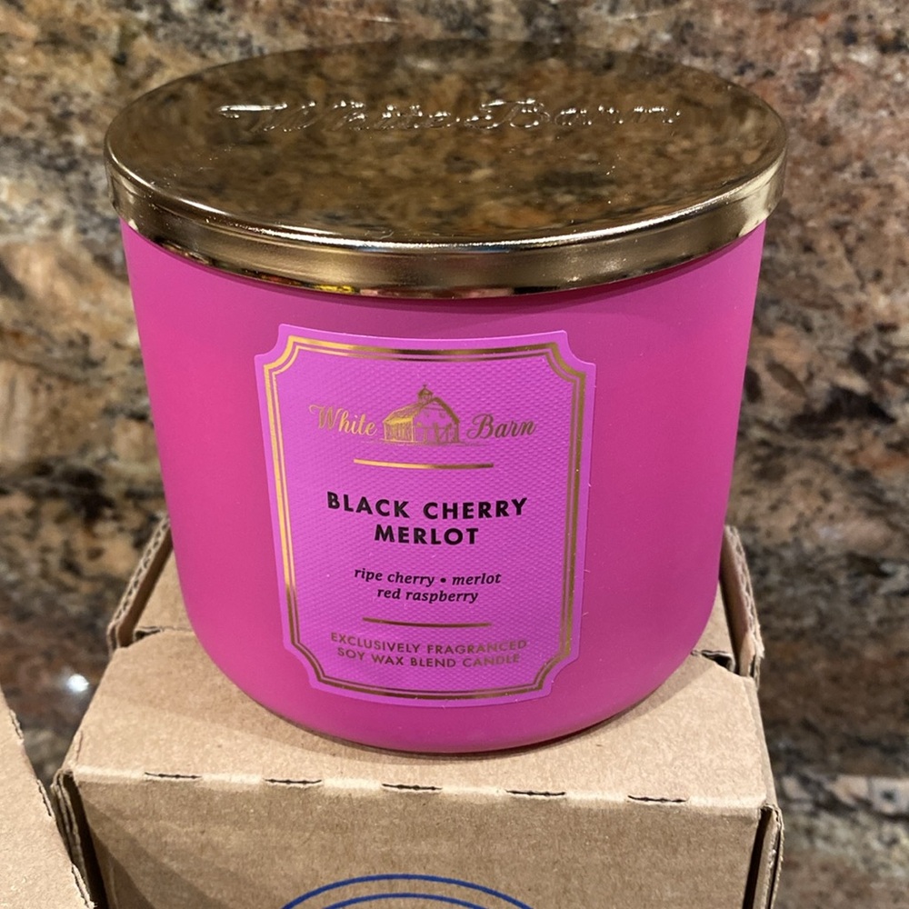 🍒“BLACK CHERRY MERLOT” 3-Wick Scented Candle by B&BW, 14.5 oz / 411 g, NWT base
